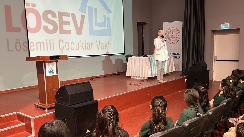 LÖSEV yetkilileri tarafından okulumuz öğrencilerine bilgilendirme yapıldı